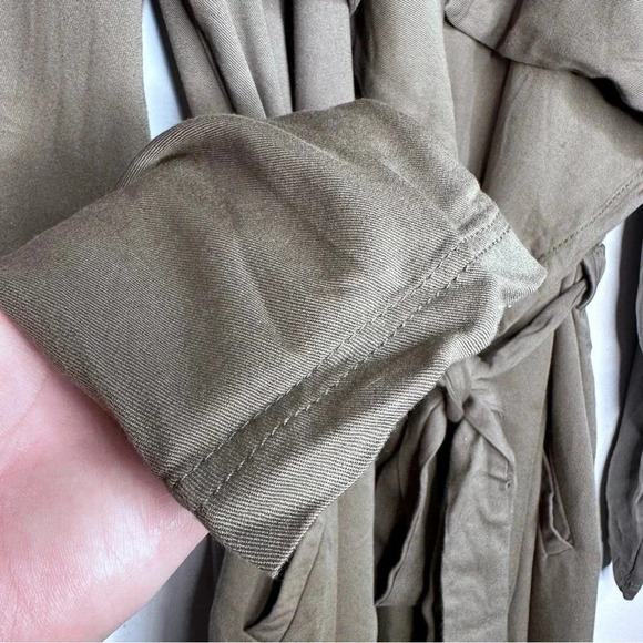 Stoosh Olive Green Drape Front Belted Lightweight Jacket Size XL - Picture 7 of 8